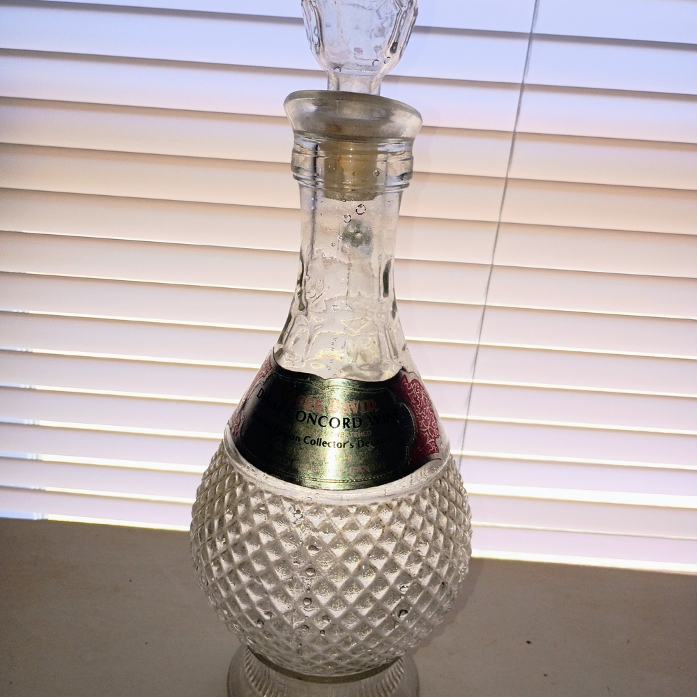 Limited Edition Collector's Wexford Glass Decanter